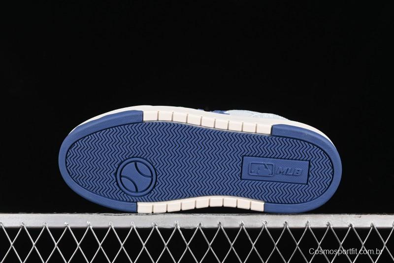 New York Yankees MLB Bigball Chunky Embo Monogram Platform Sandals - 3ASXCDC4N50SBS