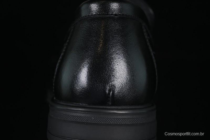 ECCO London Collection Slip-On Business Men's Leather Shoes with Wide Toe Box and Cushioned Sole - 61160801001